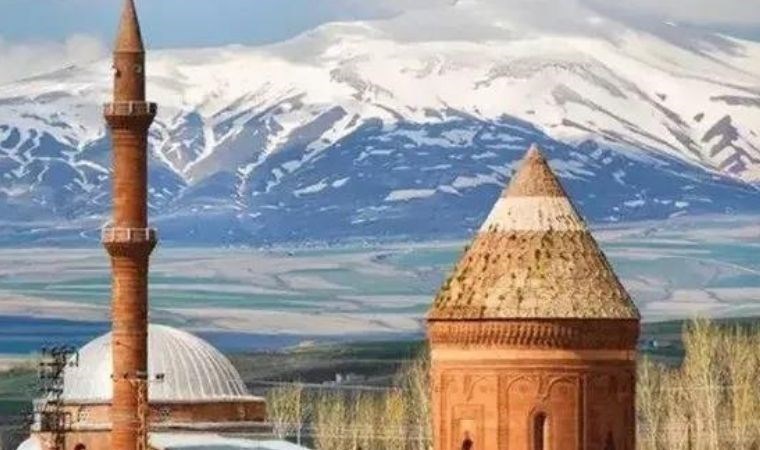 Ahlat nerede? Kabine Toplantısı'nın düzenleneceği Ahlat hangi ile bağlı?