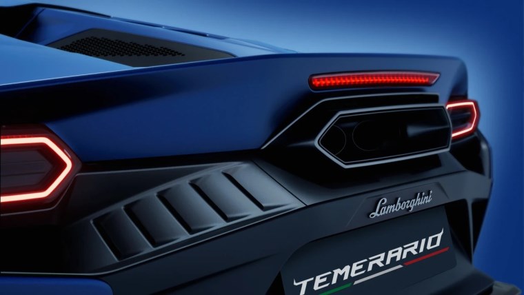 Lamborghini son modelini tanıttı: İşte 920 beygirlik hibrit Temerario'nun teknik özellikleri ve fiyatı...