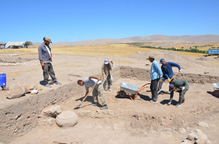 Kahramanmaraş'ta bulundu: 2 bin 800 yıl öncesine ait! Nohut, sarımsak, üzüm...