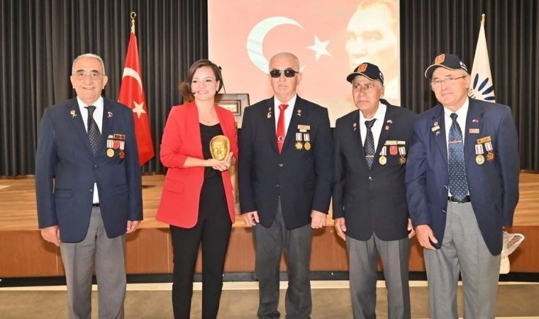 Başkan Kınay şehit aileleriyle buluştu