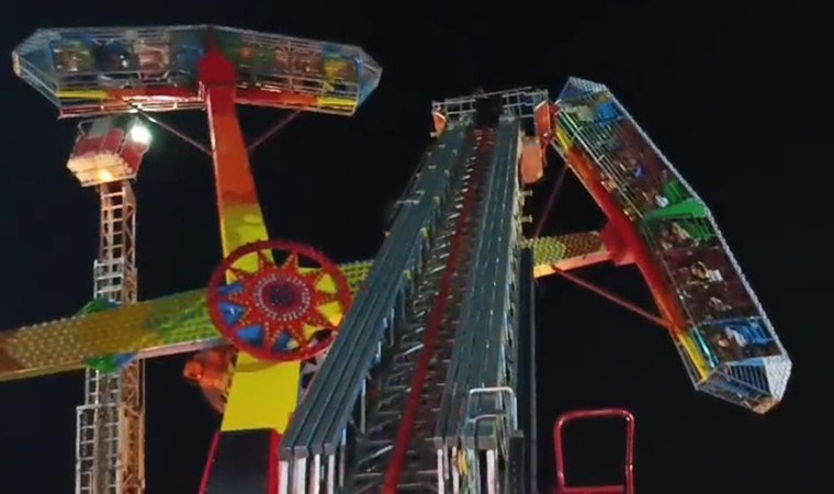 Lunaparkta panik: Havada asılı kaldılar!