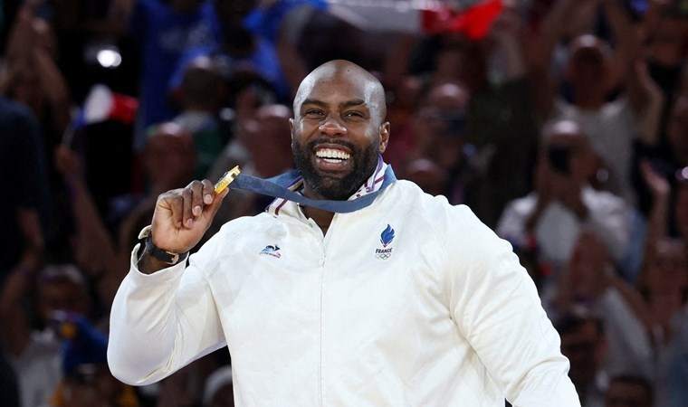 Judo erkeklerde altın madalya Fransız Teddy Riner'ın!