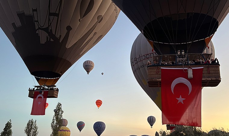 Zafer Bayramı'nın 102. yılı tüm yurtta coşkuyla kutlandı