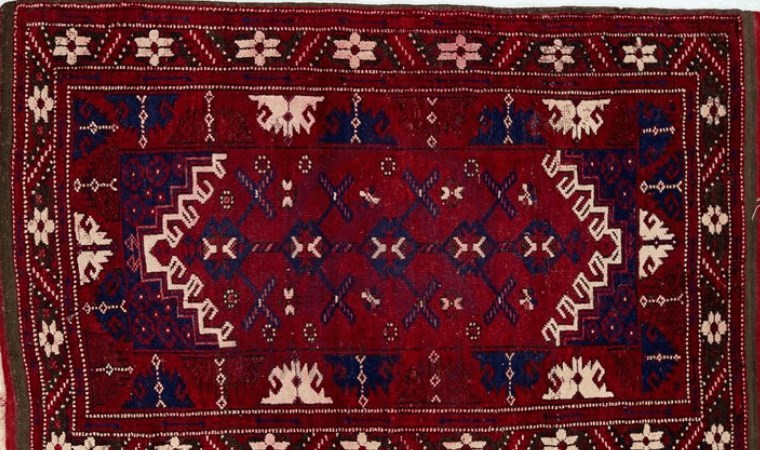 Yüzyılların izini taşıyan Türk halı ve kilim motiflerinin anlamları...