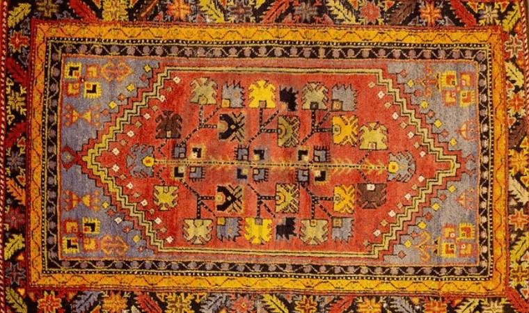 Yüzyılların izini taşıyan Türk halı ve kilim motiflerinin anlamları...