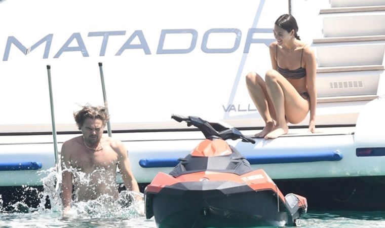 Leonardo DiCaprio ve manken sevgilisi Vittoria Ceretti İtalya'da tatilde