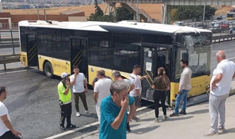 Son Dakika... İETT otobüsü kaza yaptı: D-100 tek yönden trafiğe kapatıldı