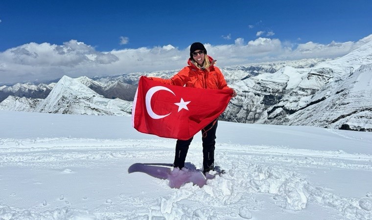 Deniz Kayadelen'den tarihi rekor: Hudson Nehri'nde bir ilki başardı!