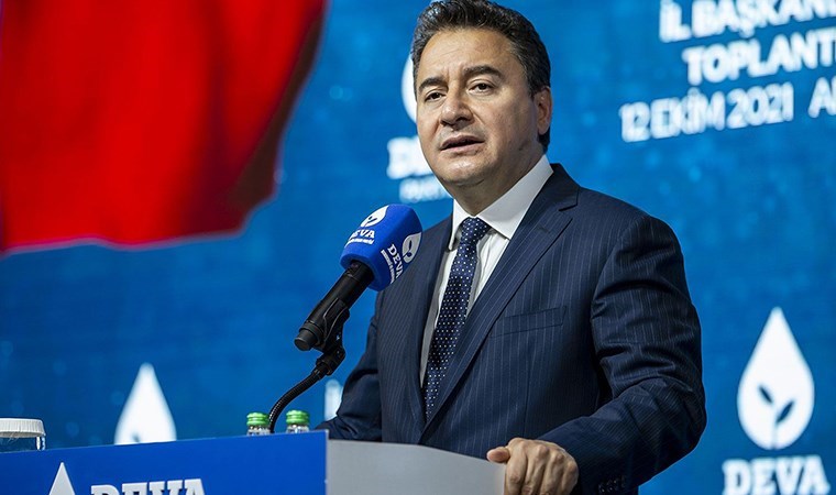 Ali Babacan'dan canlı yayında Bakan Şimşek'e çağrı: 'Kamu ihale yasasını niye değiştirmiyor?'