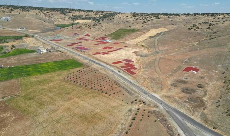 Sınırın sıfır noktası kırmızıya büründü: Beklenti çok yüksek