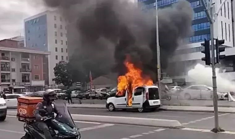 Anadolu Adalet Sarayı önünde aracını ateşe veren şüpheli tutuklandı