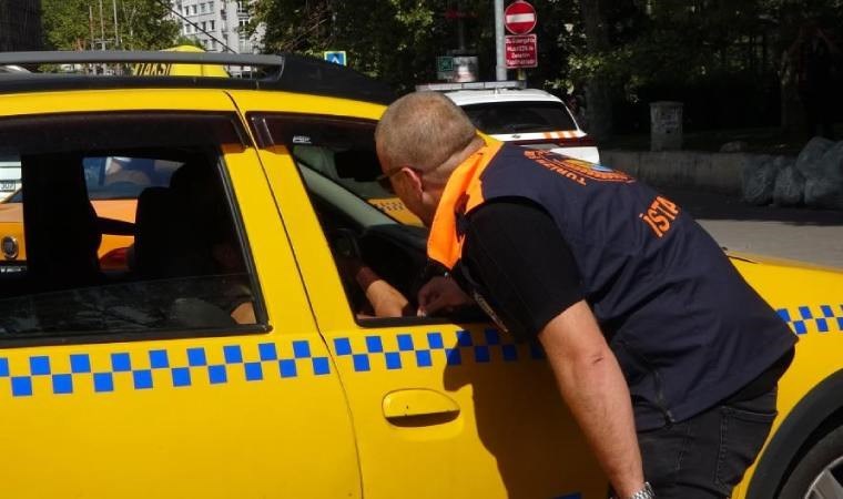 Taksim’de taksimetre açmayan taksilere ceza