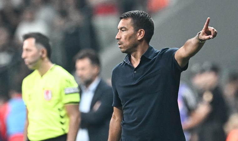 Giovanni van Bronckhorst'tan sakatlık açıklaması: 'Lyon maçında olmayacak'