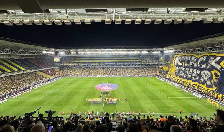 Dev maç öncesi muhteşem atmosfer: Fenerbahçe'den derbiye özel koreografi!