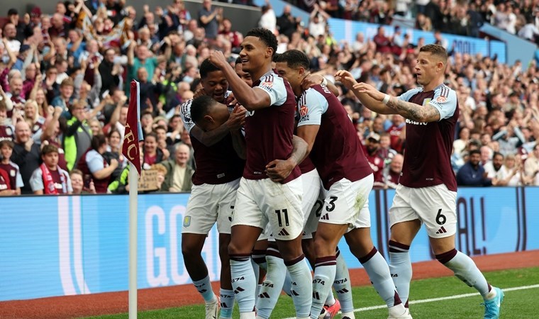 Aston Villa ikinci yarıda açıldı!