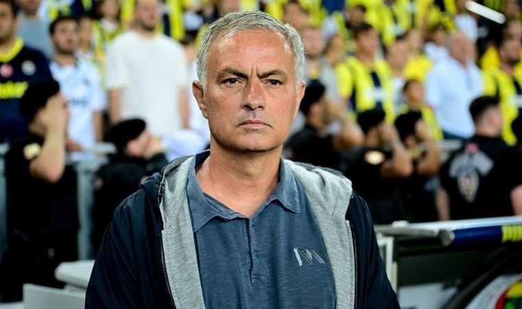 Jose Mourinho'dan flaş açıklama! 'Salakça görülecek ama...'