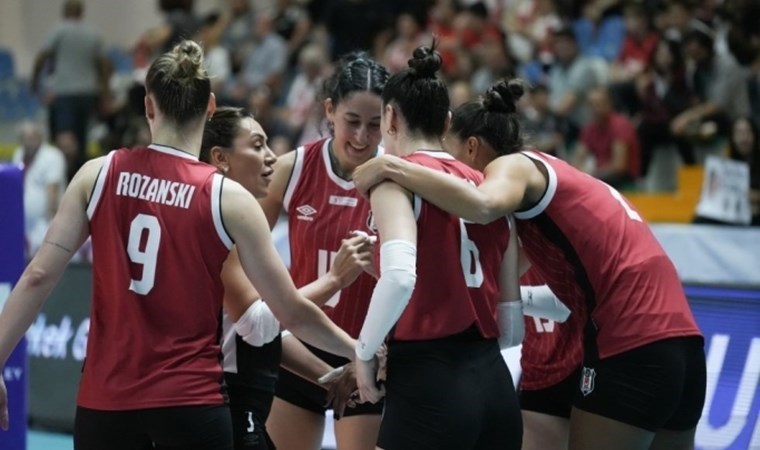 Beşiktaş Kadın Voleybol Takımı, Aras Kargo'yu yendi