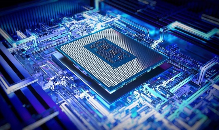 Intel paylaşılamıyor: Apollo yatırım teklif etti! Qualcomm komple almak istiyor...