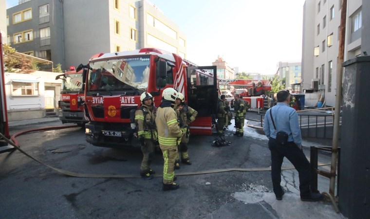 Kimya fabrikasında yangın paniği: 2 saatte söndürüldü