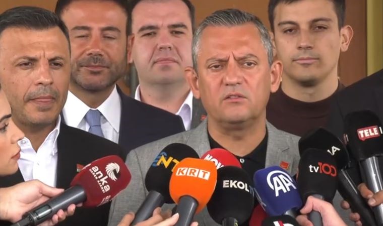 Özgür Özel'den ABD seyahati öncesi çarpıcı sözler: İmamoğlu'nun olası adaylığına kısıt getirmek için kumpas