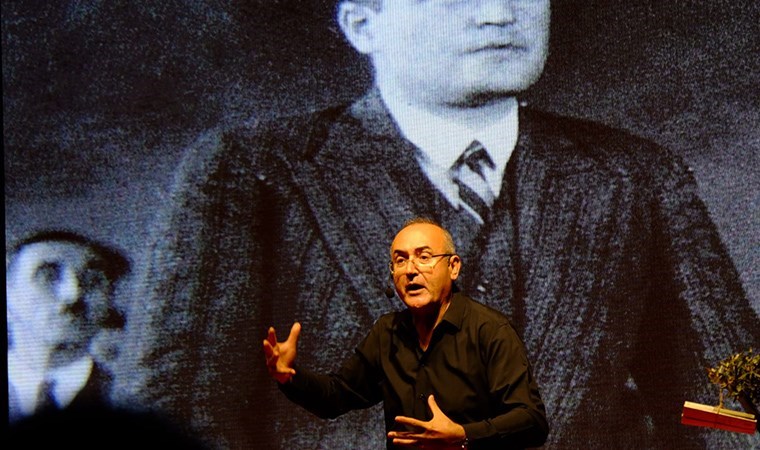 Sunay Akın 6. Bandırma Kitap Günleri'nde Nâzım Hikmet'le ilgili bilinmeyenleri anlattı