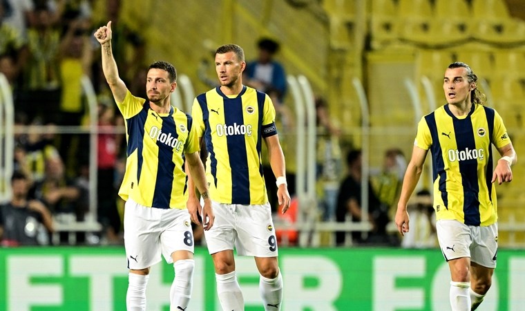 Spor yazarları Fenerbahçe - U.S Gilloise maçını yorumladı: 'Bir lunapark treninin içinde gibi'