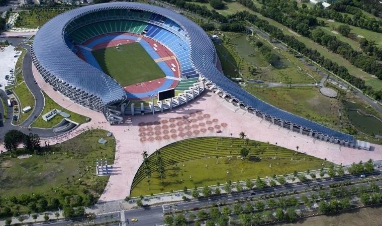 Dünyanın en iyi 10 futbol sahası: Bu stadyumlar görkemli yapılarıyla göz dolduruyor!