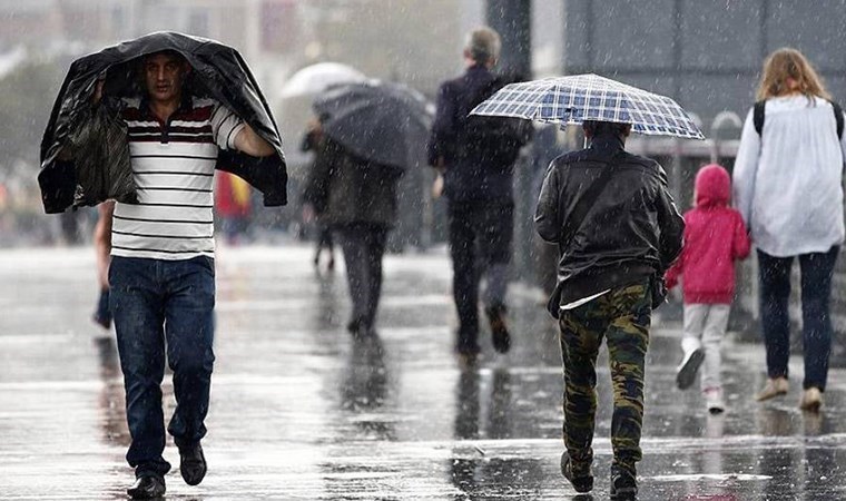 Meteoroloji'den İstanbul için 'saatli 'uyarı: Sağanak yağış geliyor!