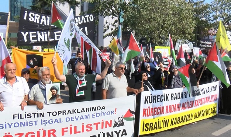 İstanbul'da İsrail Konsolosluğu önünde protesto