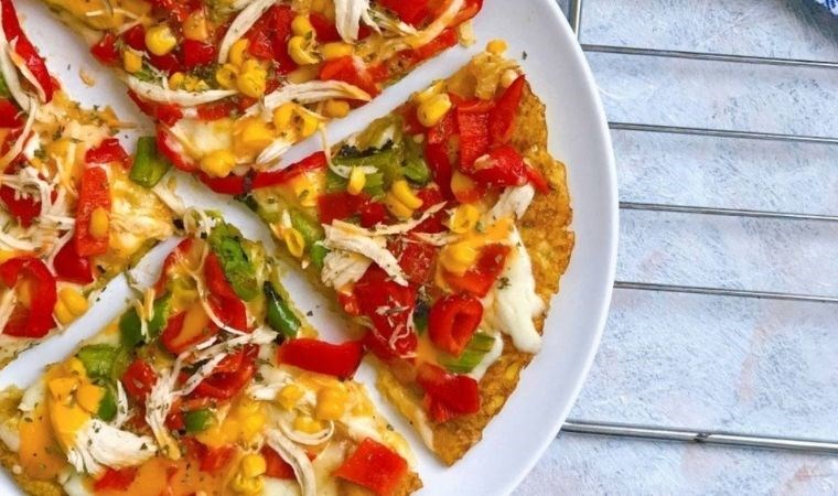 Kahvaltıya 10 dakikada hazırlayabileceğiniz enfes lezzet: Patates pizza tarifi