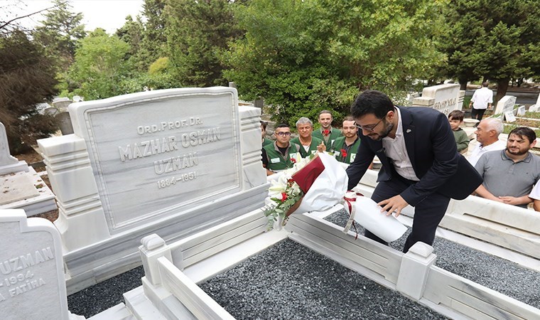 Yeşilay’ın kurucusu Ord. Prof. Dr. Mazhar Osman mezarı başında anıldı!