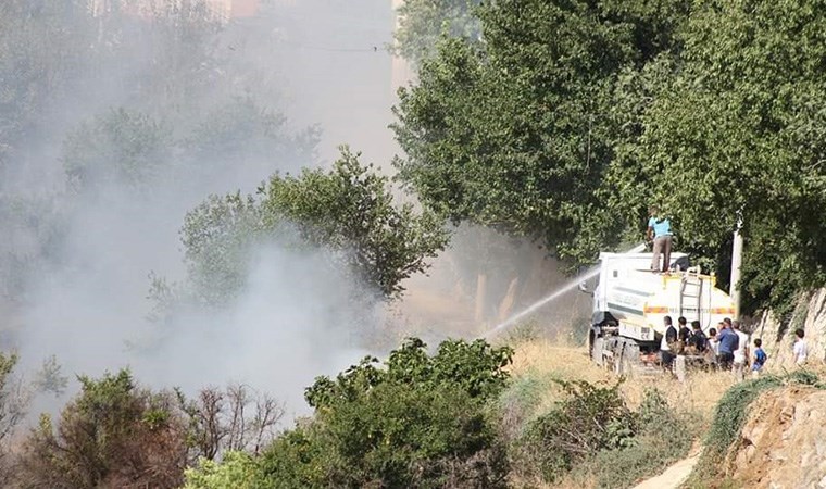 Mardin’de örtü yangını: 50 dönüm alan zarar gördü