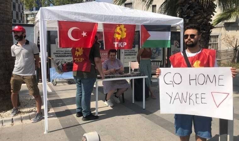 ABD askerlerine yumurtalı protesto