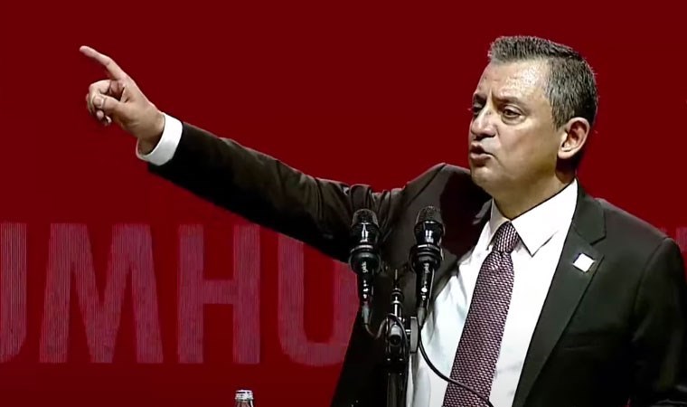 CHP 20. Olağanüstü Kurultayı... 'Bu tüzük ne benimdir, ne Kemal Bey'indir'