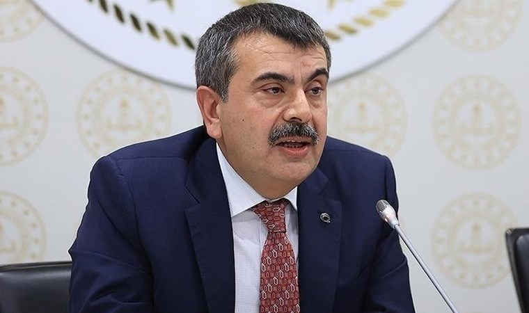 Bakan Yusuf Tekin: Okullar pazartesi 'Çanakkale'den Gazze'ye Vatan Savunması' dersi ile başlayacak