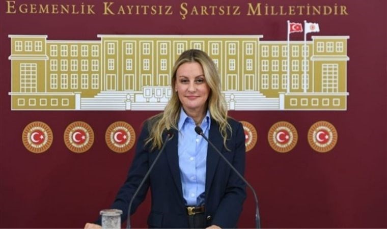 Kredi kartlarında borç 2,7 milyar TL arttı!: ‘Yılın ilk haftasında kredi kartı borç rekoru kırıldı’