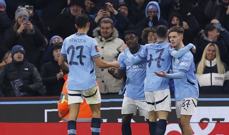 Manchester City'den FA Cup'ta tarihi fark!