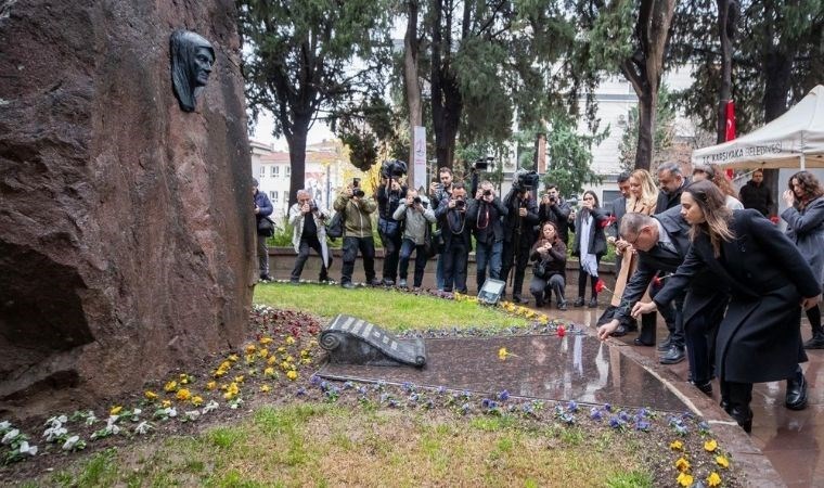 Zübeyde Hanım vefatının 102. yıl dönümünde anıldı