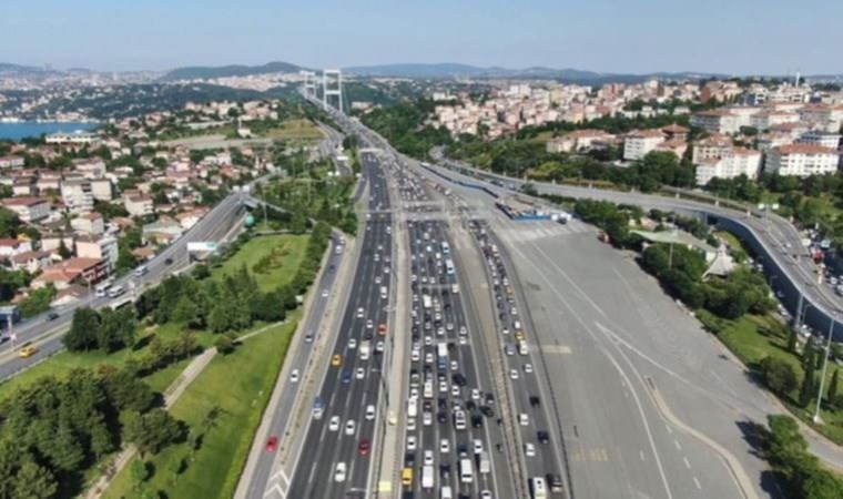 İYİ Parti'nin köprü, otoyol ve tünel ücretlerine yapılan zamlarına ilişkin verdiği grup önerisi AKP ve MHP oylarıyla reddedildi