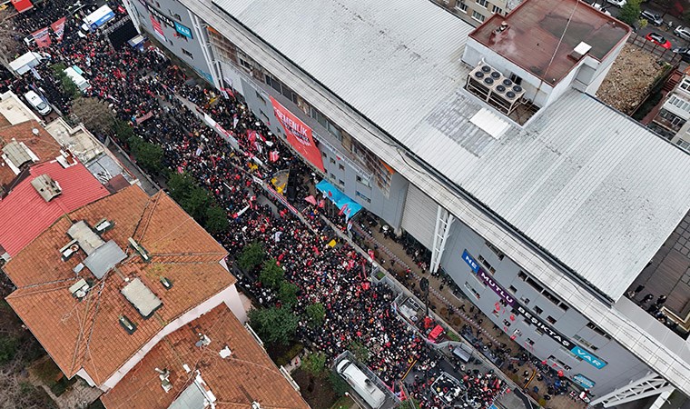 CHP’den demokrasi ve dayanışma mesajı