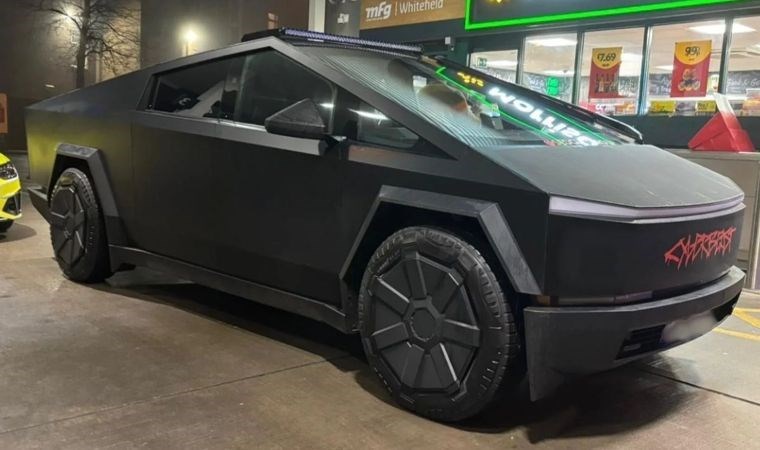 İngiltere'de Tesla Cybertruck krizi: Trafikten men edildi!