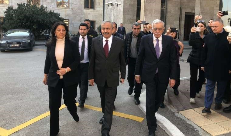 Son Dakika... DEM Parti heyeti, Numan Kurtulmuş ile buluştu