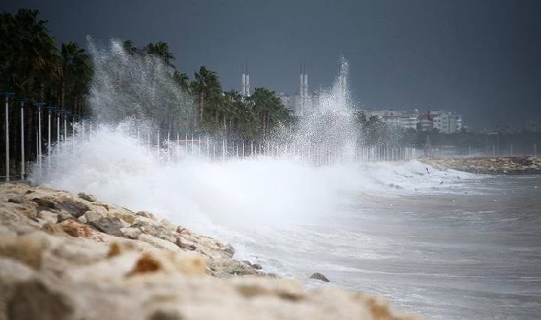 Meteoroloji saat verdi... Akdeniz için fırtına uyarısı!