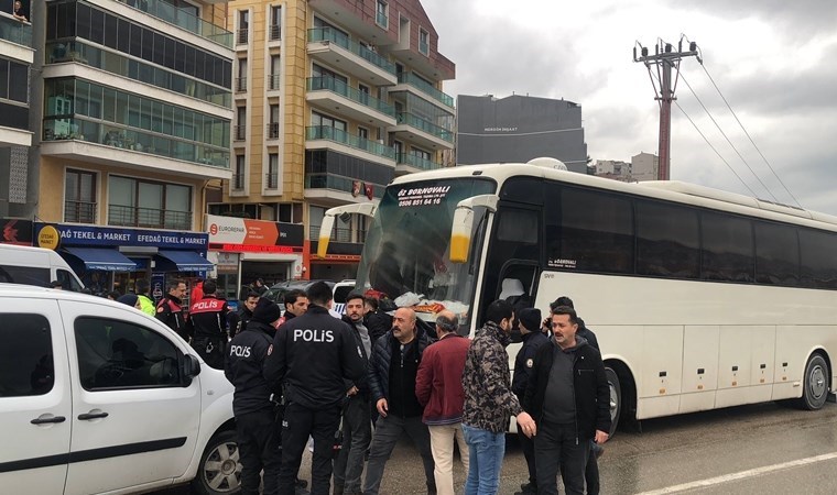 Galatasaray - Göztepe maçı öncesi taraftarlar arasında bıçaklı kavga: 2 yaralı