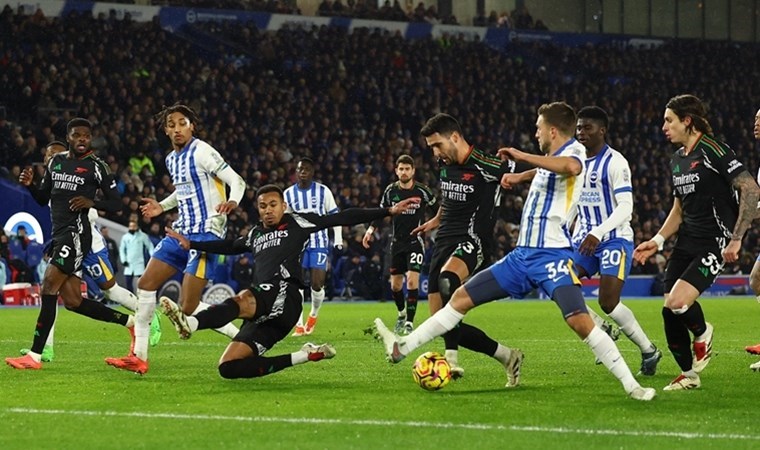 Brighton'dan Arsenal'e çelme!