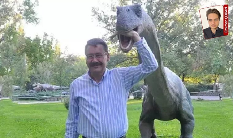 Melih Gökçek ‘hareketli ve sesli’ diye övündüğü heykeli 3 katı pahalıya almış: Servet değerinde dinozor