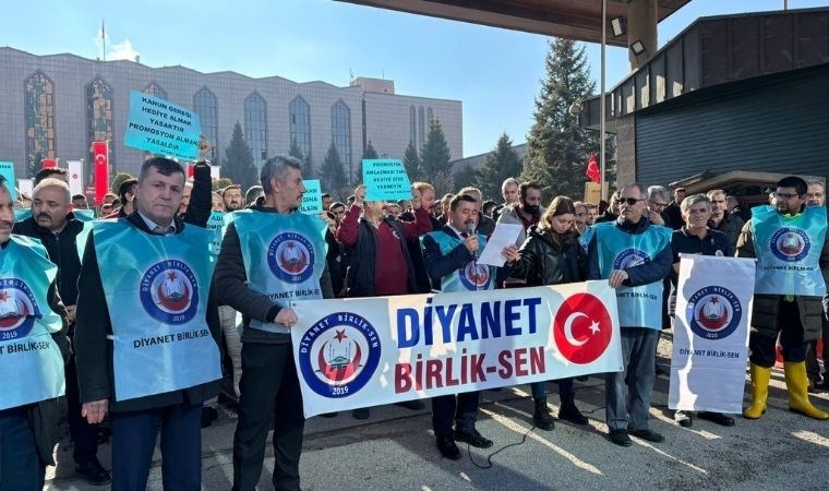 Diyanet Birlik-Sen'den ''promosyon'' tepkisi: ''Promosyonun kullanımı ile ilgili helal-haramlık tercihini Diyanet çalışanlarına bırakın''