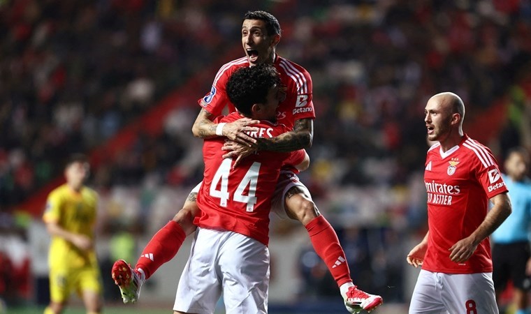 Benfica, final biletini rahat aldı!