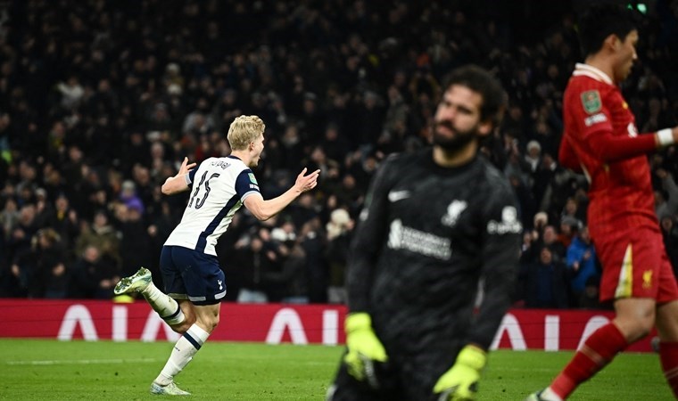 Tottenham, tek golle avantajı aldı!