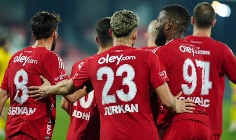 Ümraniyespor'dan evinde kritik galibiyet